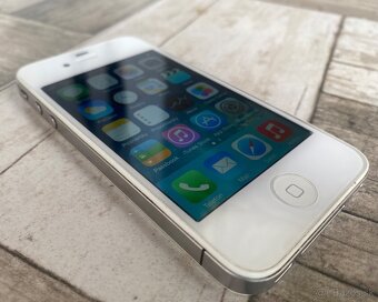 Apple iPhone 4 16GB White Top stav - 4