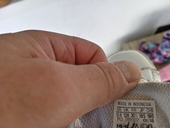 Predám detské kožené botasky adidas - 4