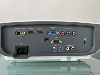 Projektor BenQ W700 - 4