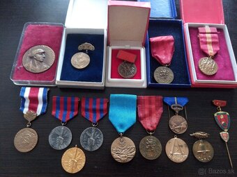 Rôzne medaile odznaky.SNP.Odboj.CSSR - 4