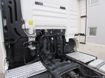 ťahač MAN TGX 18 470 Mega BL-048ZR - 4