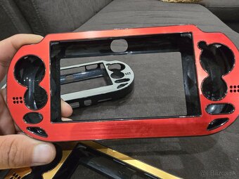 kryty na PS vita. kus 10e - 4