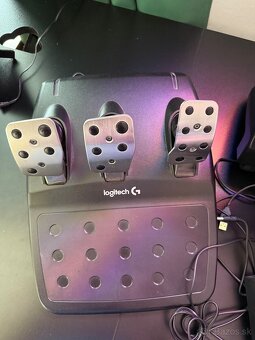 Logitech G29 + pedále + radiaca páka - 4