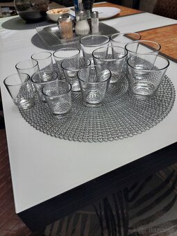 Mix skla- poháre,misky,flaše,svietniky - 4