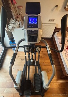 Eliptický trenažér NordicTrack A.C.T. Commercial – TOP stav - 4