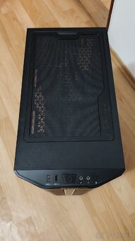 PC skriňa/case Be Quiet Pure Base 500DX - 4