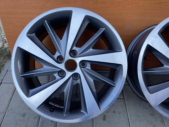 SEAT LEON ST FR CUPRA alu disky 5x112 7,5x18 ET51 - 4