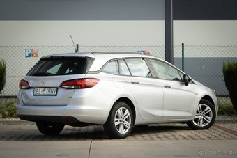 Opel Astra Sport Tourer 1.6 CDTI 110k Enjoy /AJ NA SPLÁTKY / - 4