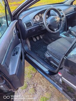 Rozpredám na náhradné diely Peugeot 407 2.0 100kw - 4