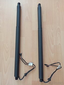 Elektrické vzpery kufra Škoda Octavia / Superb / Karoq - 4