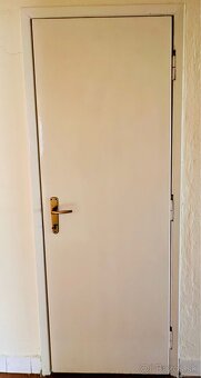 drevené interierové dvere+drevená zárubňa - 4