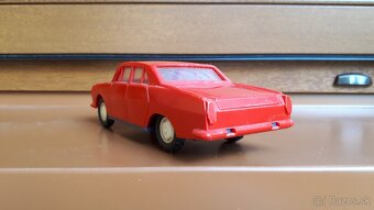 Stare auto - Stara hracka: VOLGA od ITES - 4