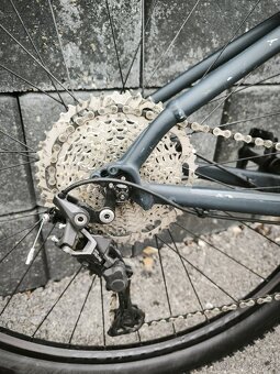 Trek Marlin 7 tmavomodrá - 4