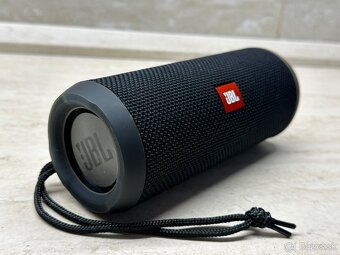 JBL Flip 3 Stealth Edition - 4
