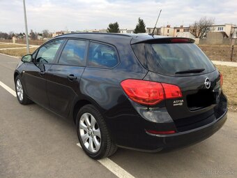 Predám Opel Astra J 1.7 CDTI 2012 - 4