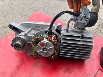 Babetta 210 motor 1 - 4