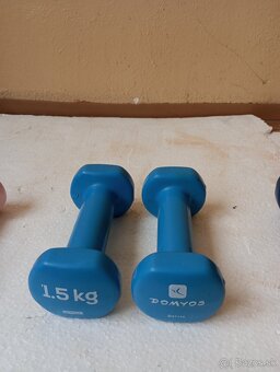 Jednoručné fitness činky DECATHLON 2x1kg,2x1,5kg,2x2kg,2x3kg - 4