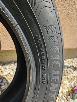 Pneumatiky GoodYear Efficient Grip Performance 205/55/R17 - 4