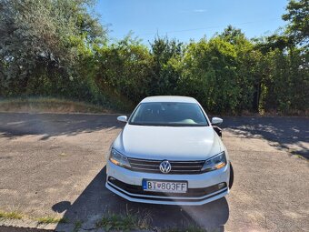 Predám VW Jetta 1.2 TSI Comfortline - 4