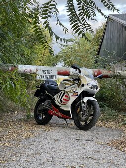 2004 Aprilia RS 125 2t - 4