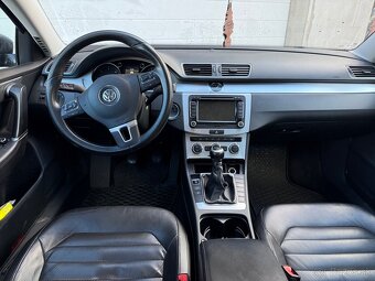 Prenájom Volkswagen Passat Combi 2.0 TDI 125 KW 2012 - 4