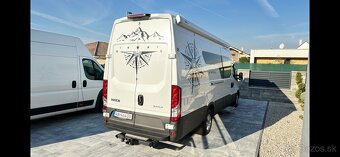 karavan 2024 Full výbava 3.0l Automat, Digi. klima, LED - 4