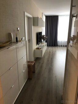 🌟 Moderný 2-izbový byt s balkónom a šatníkom – Plynárenská - 4