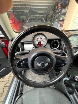 Mini Cooper one R56 - 4