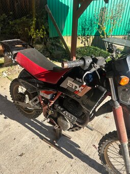 Predám/vymením Aprilia ETX 350 - 4