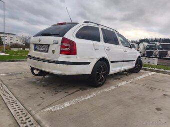Škoda Octavia 2,0 TDI - 4