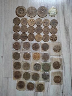 Rôzne odznaky, vyznamenania, medaile - 4