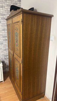 Starožitná skrina - 4