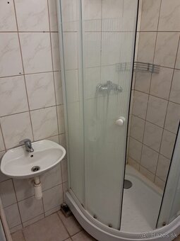 Na prenájom – nezariadený 1-izbový byt, Šaľa – ulica Vavra Š - 4