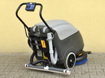 Umývací stroj NILFISK BA 410 - 4