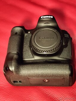 Canon 60D + battery grip canon - 4