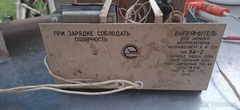 Ruska  auto  nabíjačka do 6 ampere - 4
