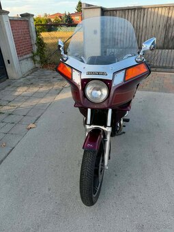 Honda 650GL Silver Wing - 4