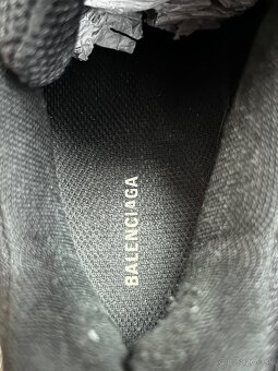 Balenciaga Triple S Black - 4