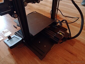 Creality Ender 3 V2 NEO + filament - 4