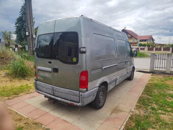 Predám Renault master 2.8 DTI na náhradné diely v celku - 4
