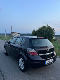 Opel Astra H 1.8 benzín 103Kw - 4