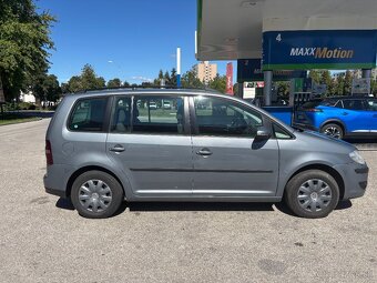 Volkswagen Touran facelift 1.9 TDI, 7 miestny - 4