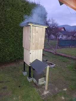 Domáca drevená udiareň - 4