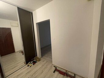 HZ-17 Na prenájomm 2 izbový byt s terasou - 4