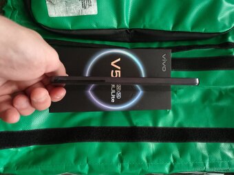 Vivo v 50 lite - 4
