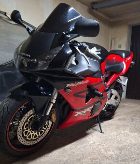 Honda cbr 954rr - 4