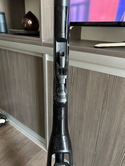 Tyčový vysávač SAMSUNG POWER™ Stick Parquet - 4