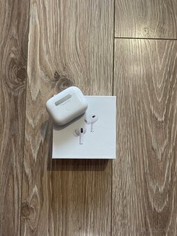 Apple airpods 2 pro - 4