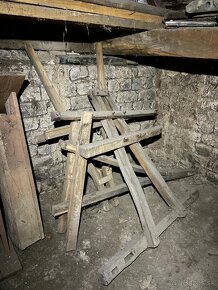 Drevené kolesá+ čiastočná konštrukcia voza - 4