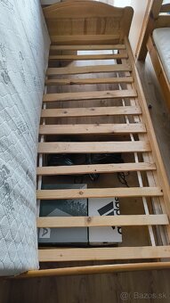 Postel 200x90 masiv s rostom a matracom - 4